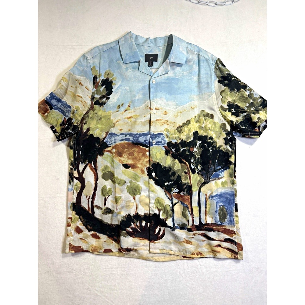 H&M NWOT Men's M Scenic Print Short Sleeve Button-Up Shirt Spread Collar Woven